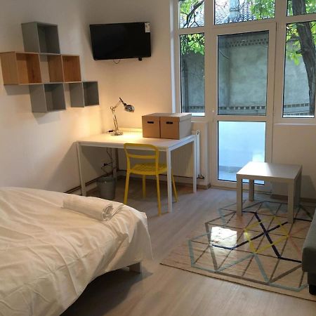 Relaxing Apartment And Great Location Bucareste Exterior foto