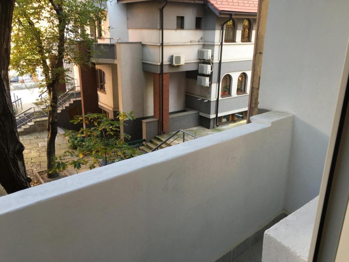 Relaxing Apartment And Great Location Bucareste Exterior foto